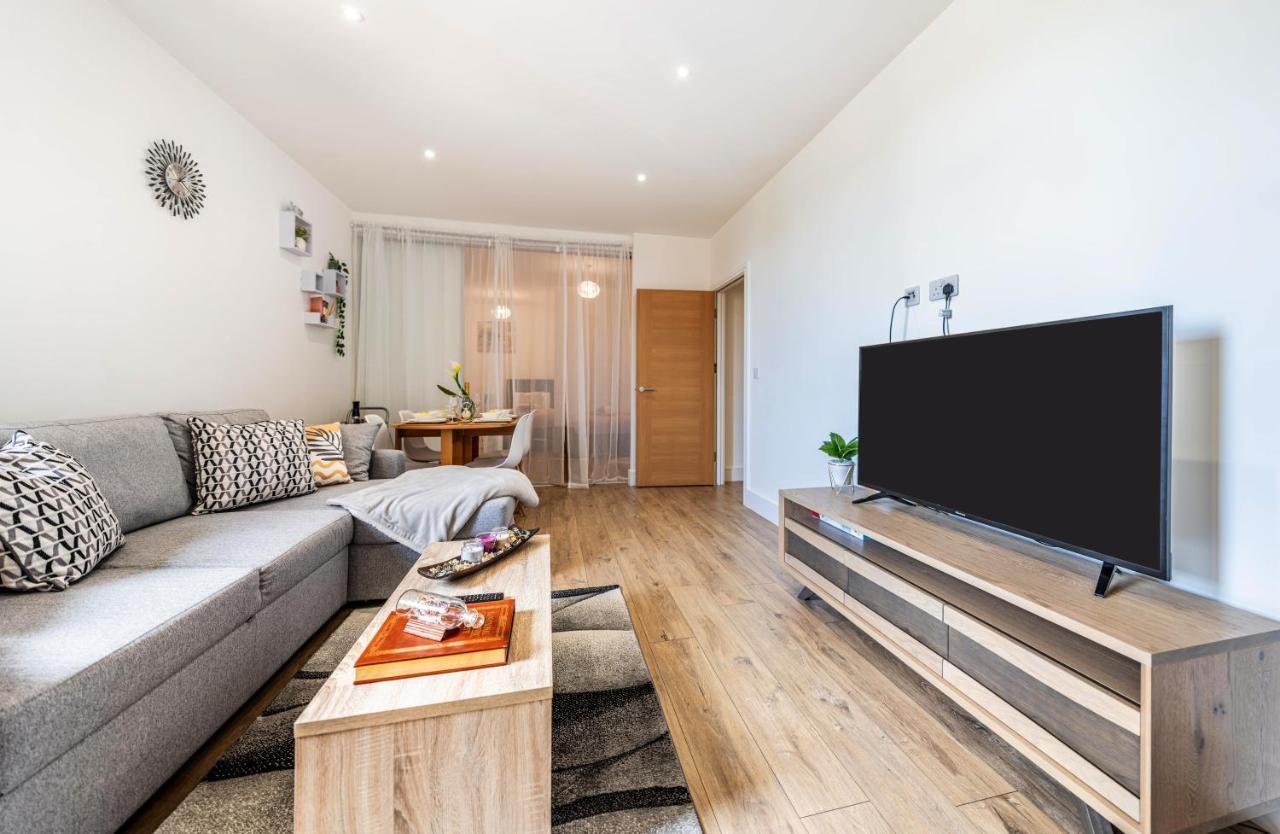 Mission Wave - Venture Apartment Staines-upon-Thames Luaran gambar