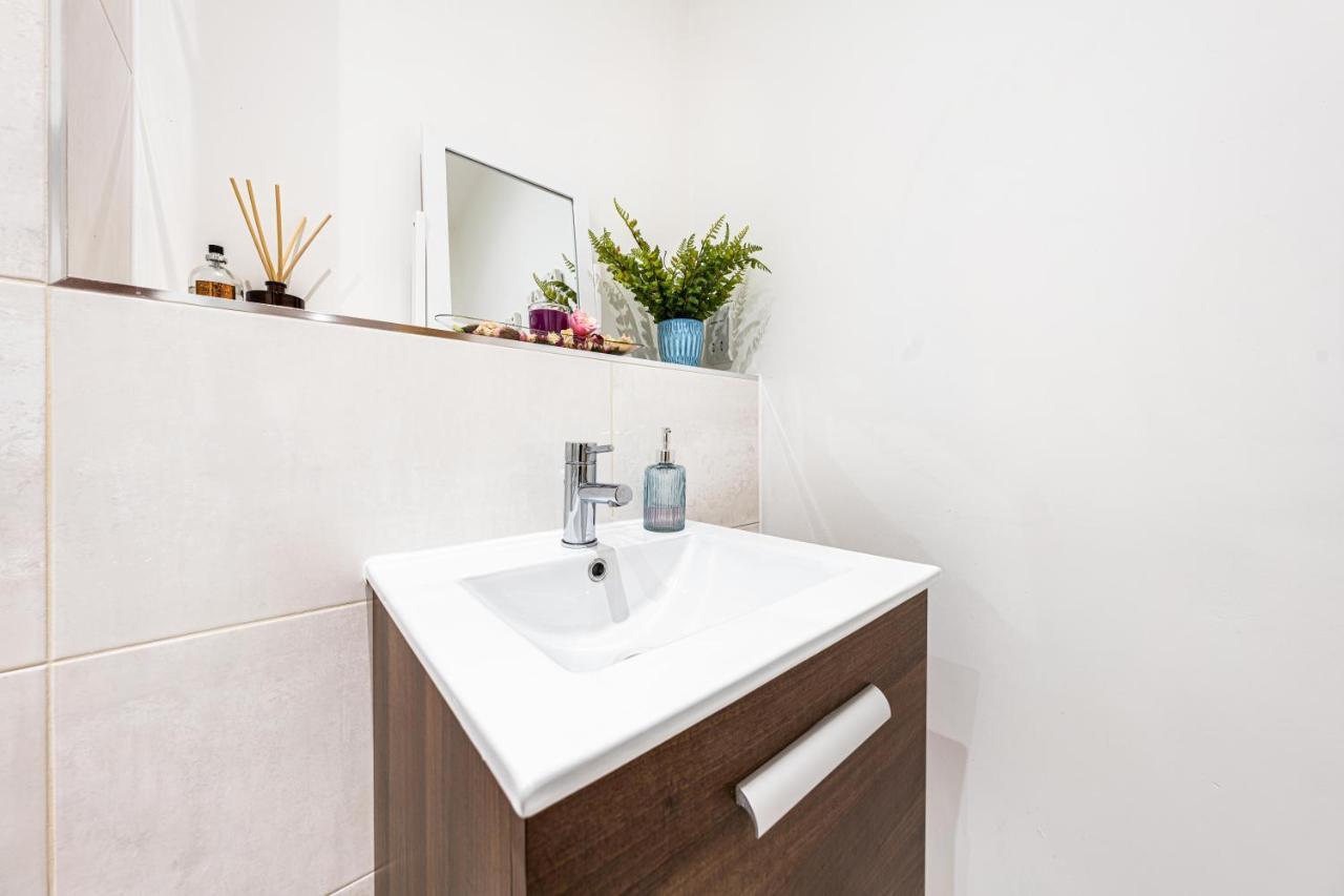 Mission Wave - Venture Apartment Staines-upon-Thames Luaran gambar