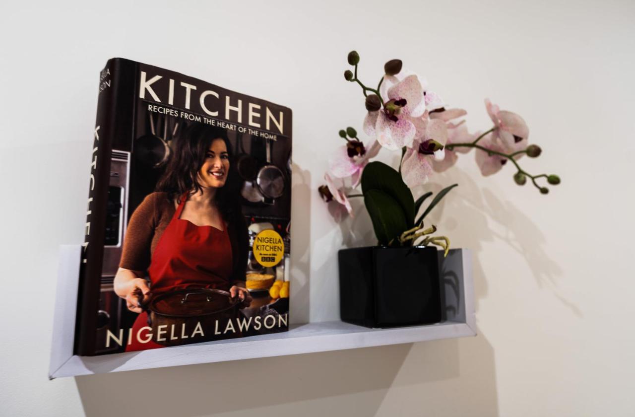 Mission Wave - Venture Apartment Staines-upon-Thames Luaran gambar