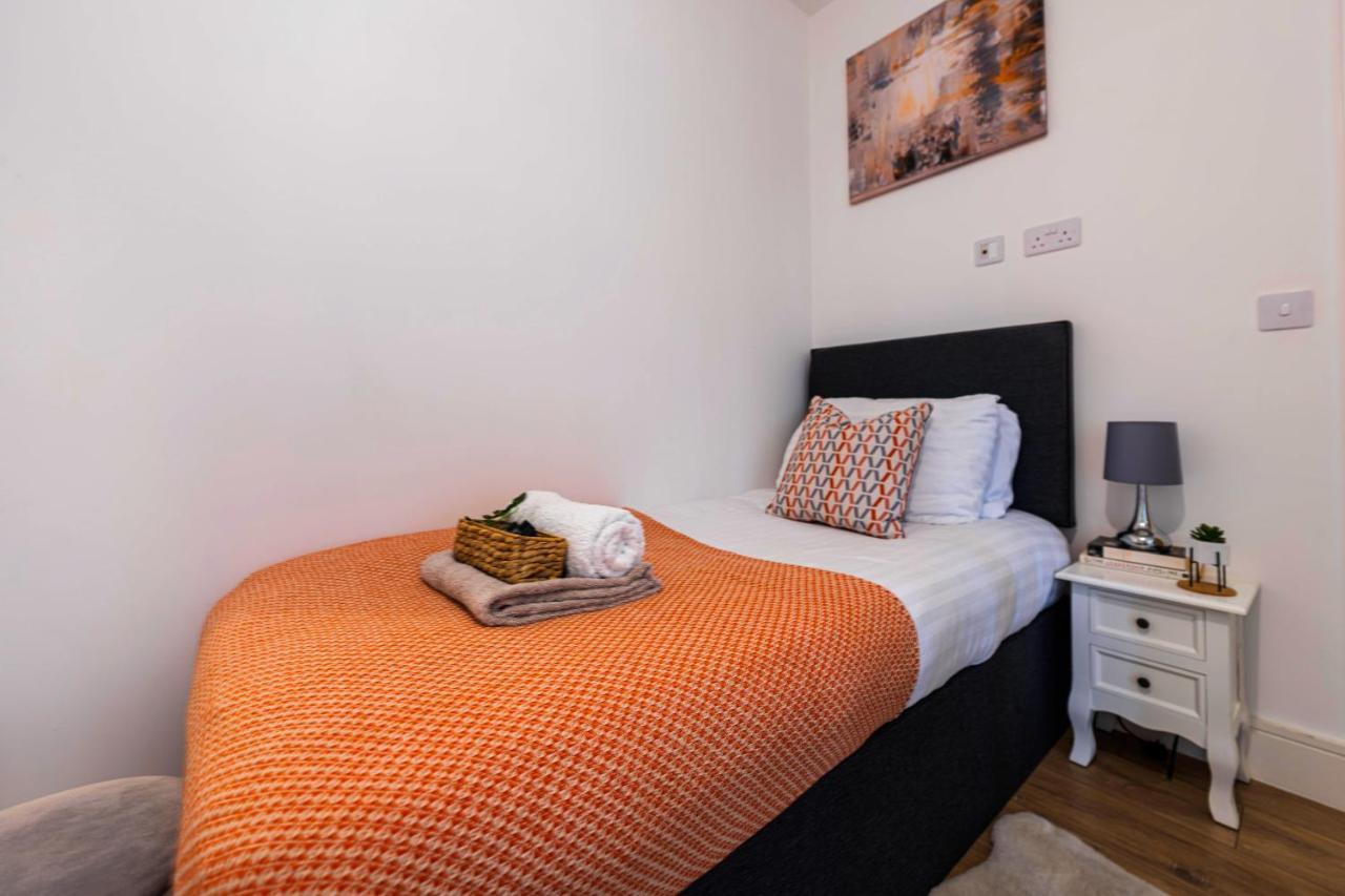 Mission Wave - Venture Apartment Staines-upon-Thames Luaran gambar